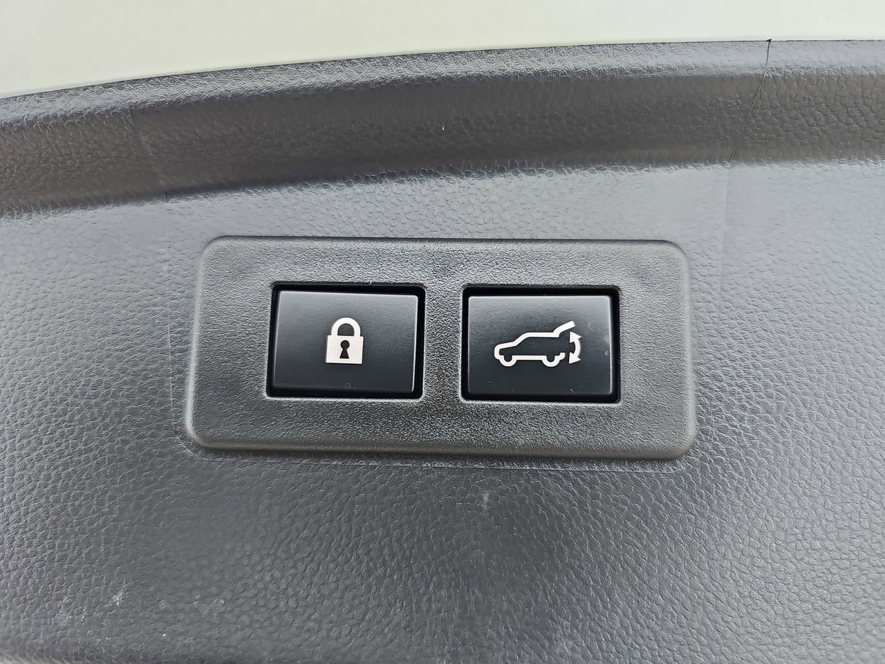 Certified 2023 Subaru Outback Limited w/ Popular Package #2 image 16