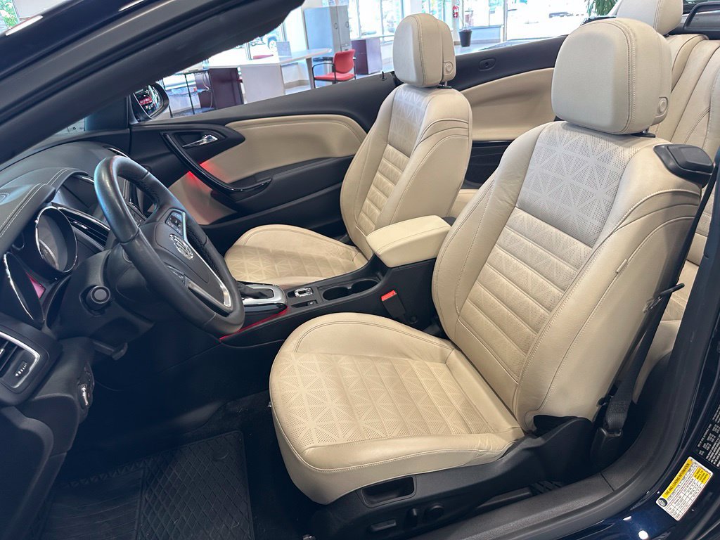 Used 2019 Buick Cascada Premium FWD image 12