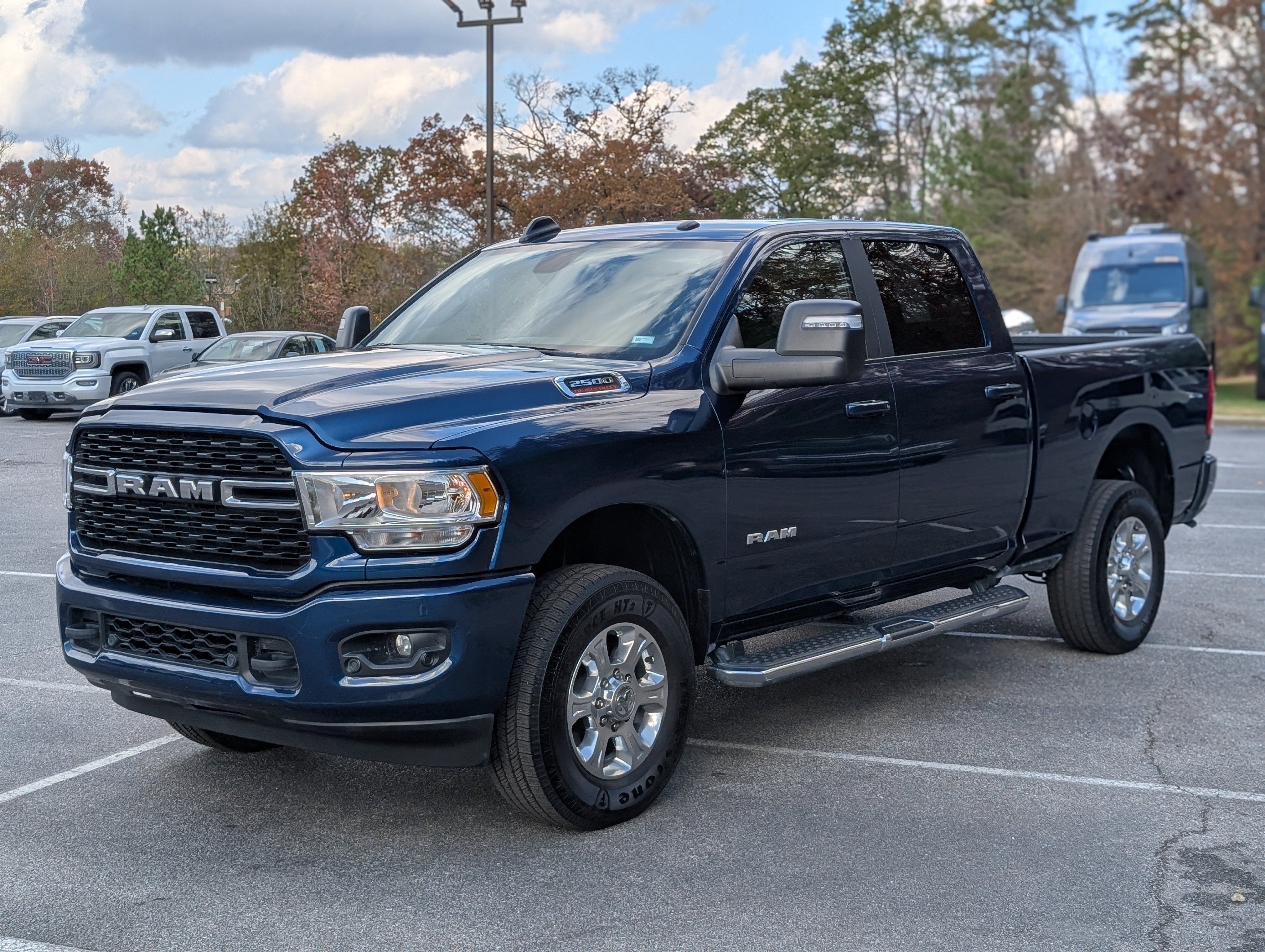 Used 2024 RAM 2500 Big Horn w/ Sport Appearance Package image 5