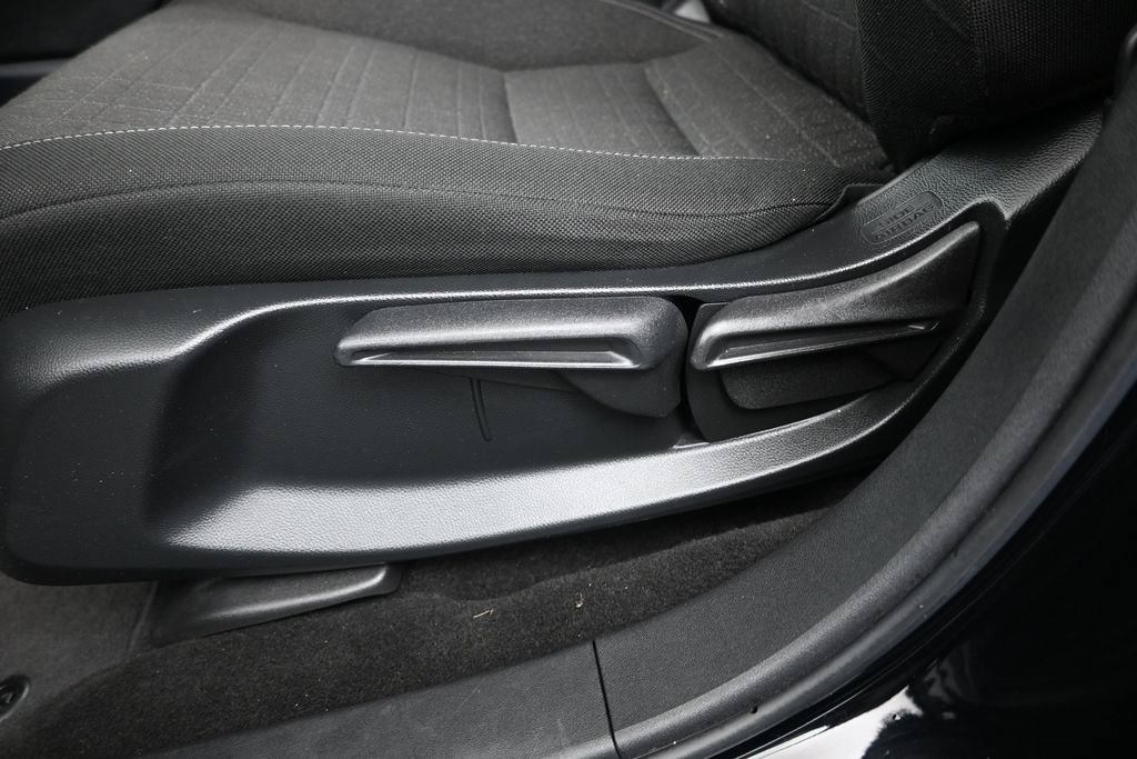 Certified 2024 Honda HR-V LX image 16