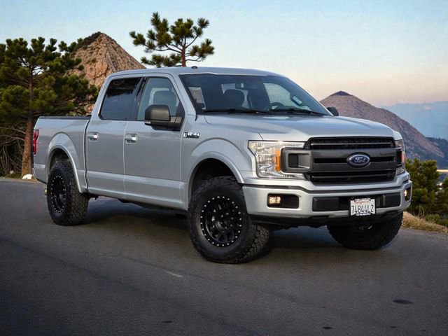 Used 2018 Ford F150 XLT w/ Equipment Group 302A Luxury image 2