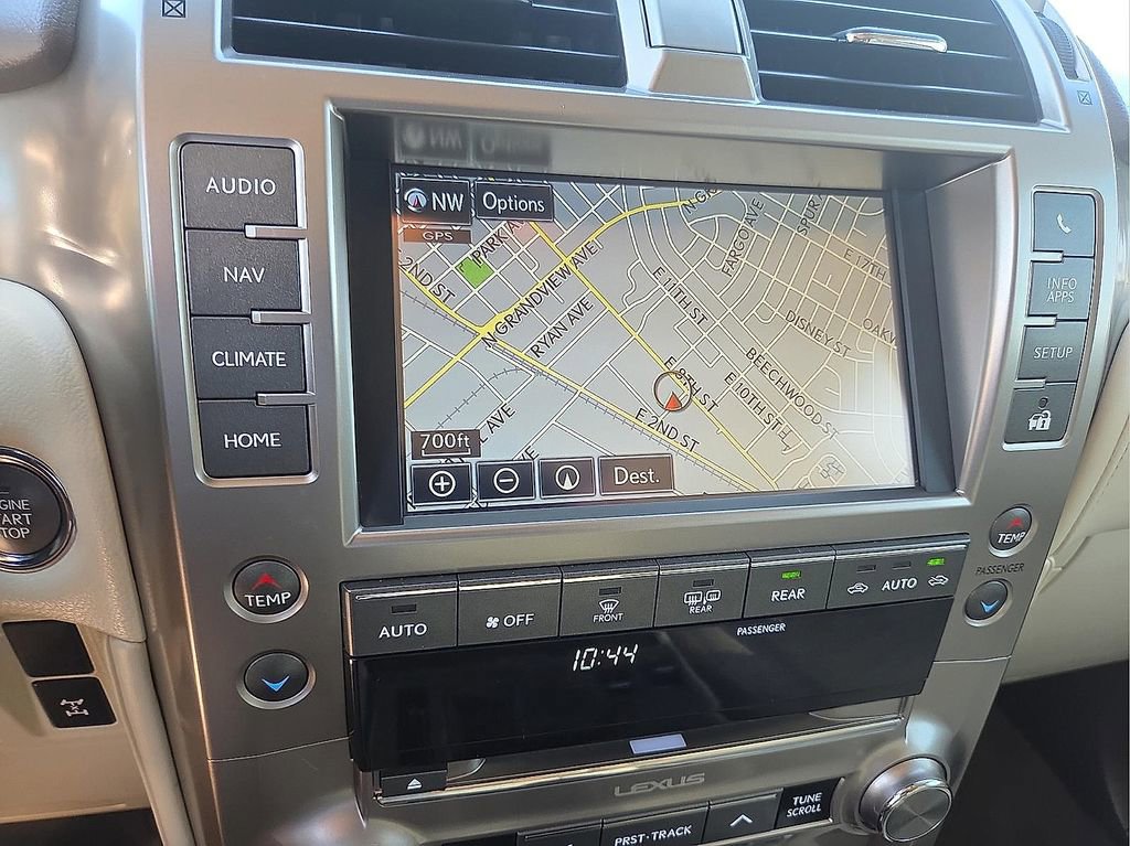 Used 2019 Lexus GX 460 Premium w/ Premium Package image 19