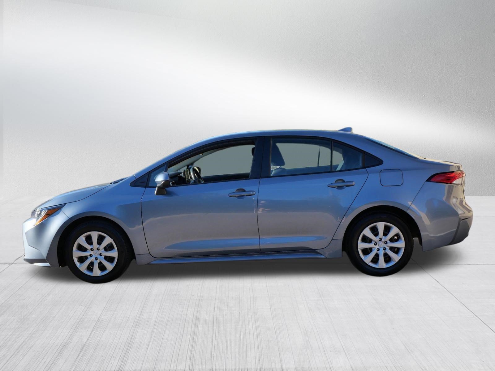 Certified 2026 Toyota Corolla LE FWD image 5