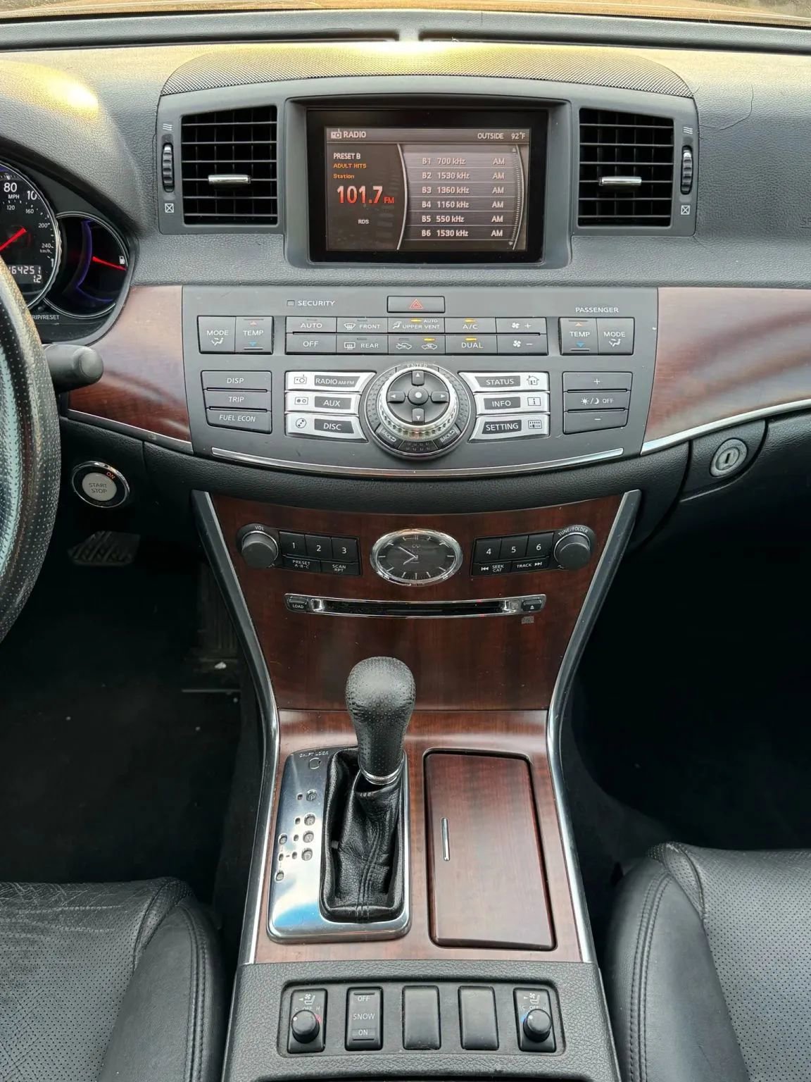 Used 2009 INFINITI M35 x image 19