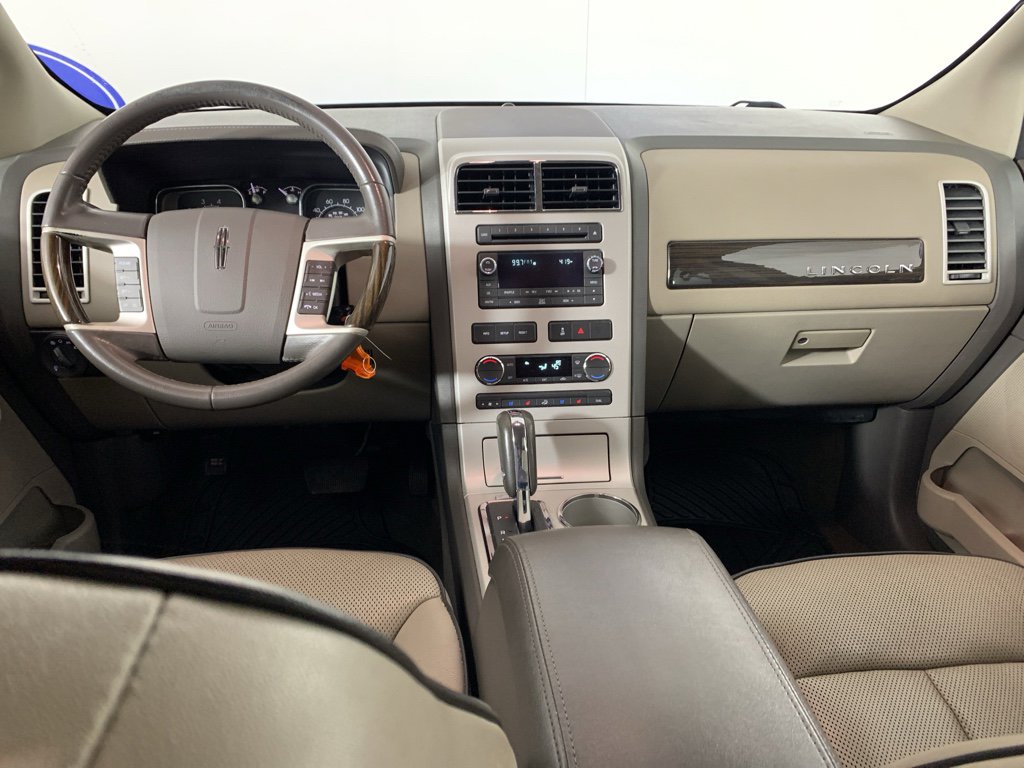 Used 2008 Lincoln MKX Base image 30