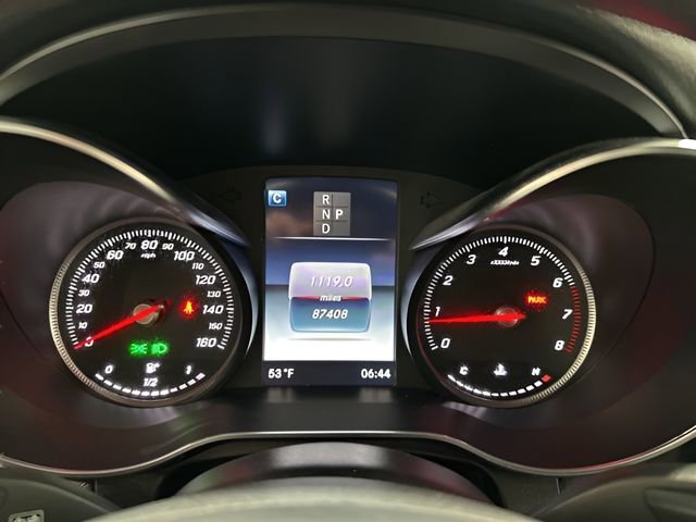 Used 2019 Mercedes-Benz GLC 300 4MATIC image 17