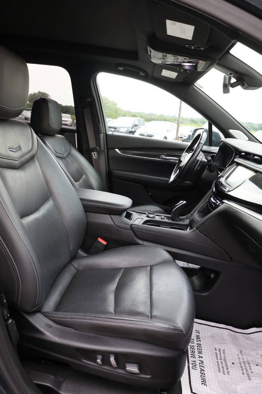 Used 2020 Cadillac XT6 Sport AWD/4WD image 15