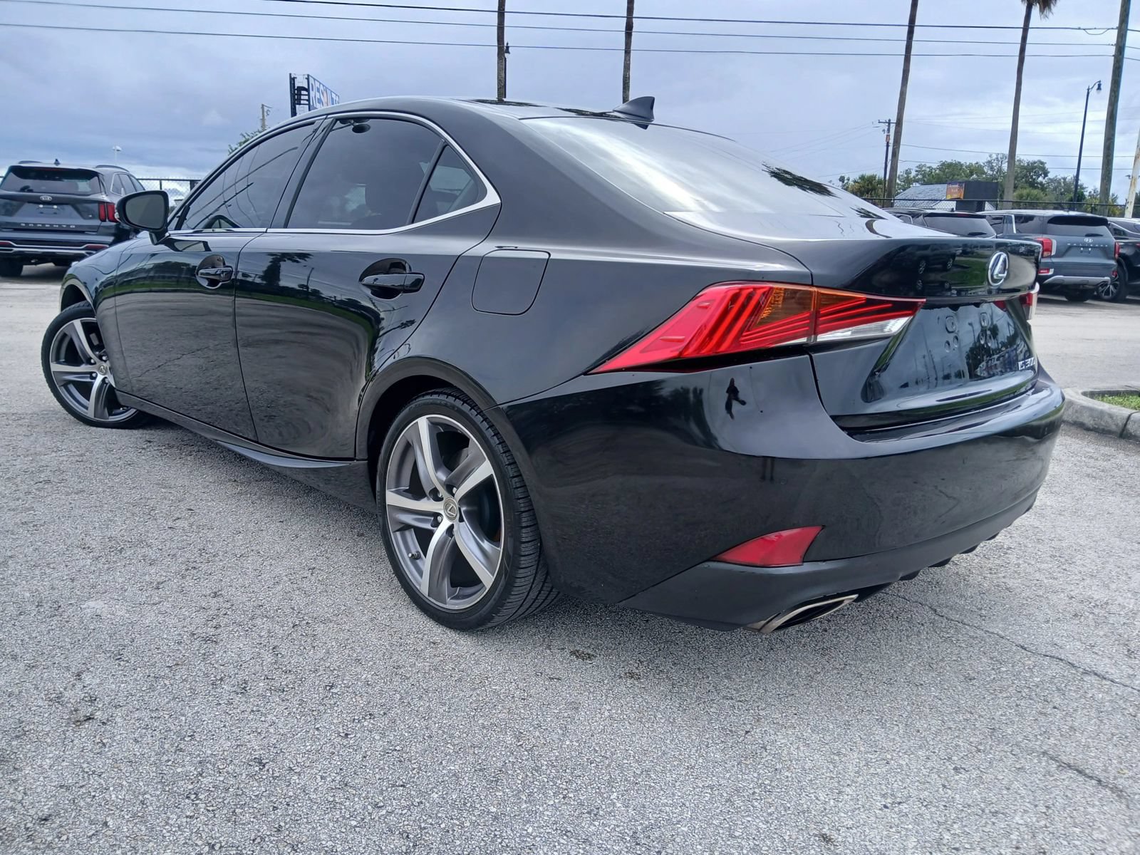 Used 2018 Lexus IS 300 w/ Premium Package RWD image 4