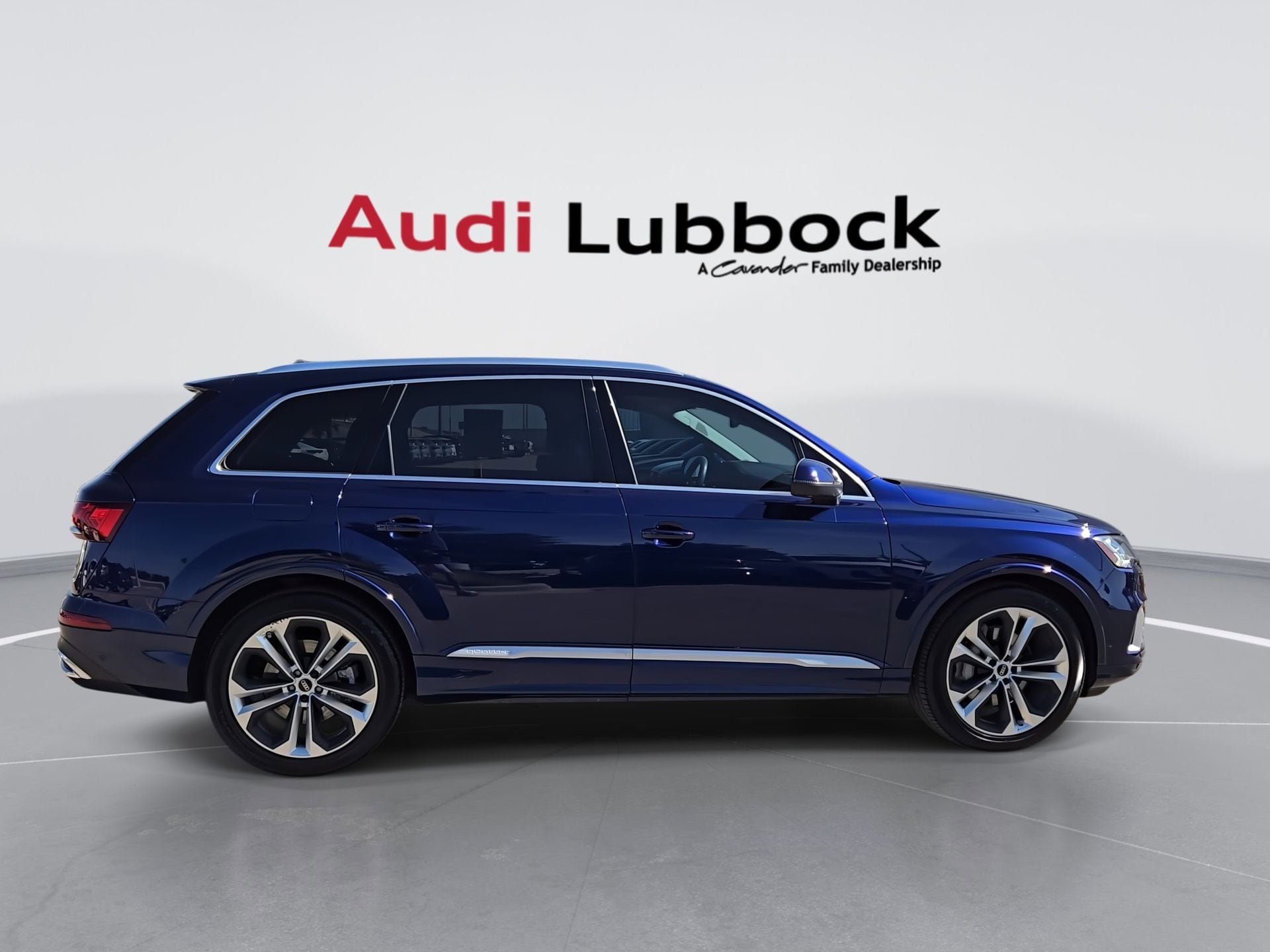 Certified 2023 Audi Q7 3.0T Prestige AWD/4WD image 9