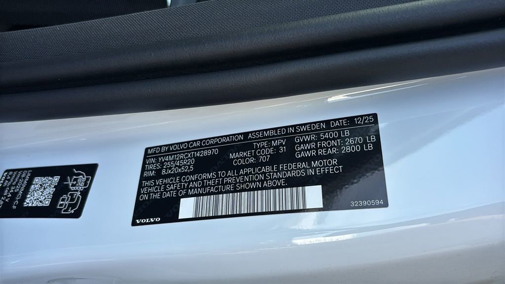 New 2026 Volvo XC60 B5 Plus w/ Protection Package Premier AWD/4WD image 34