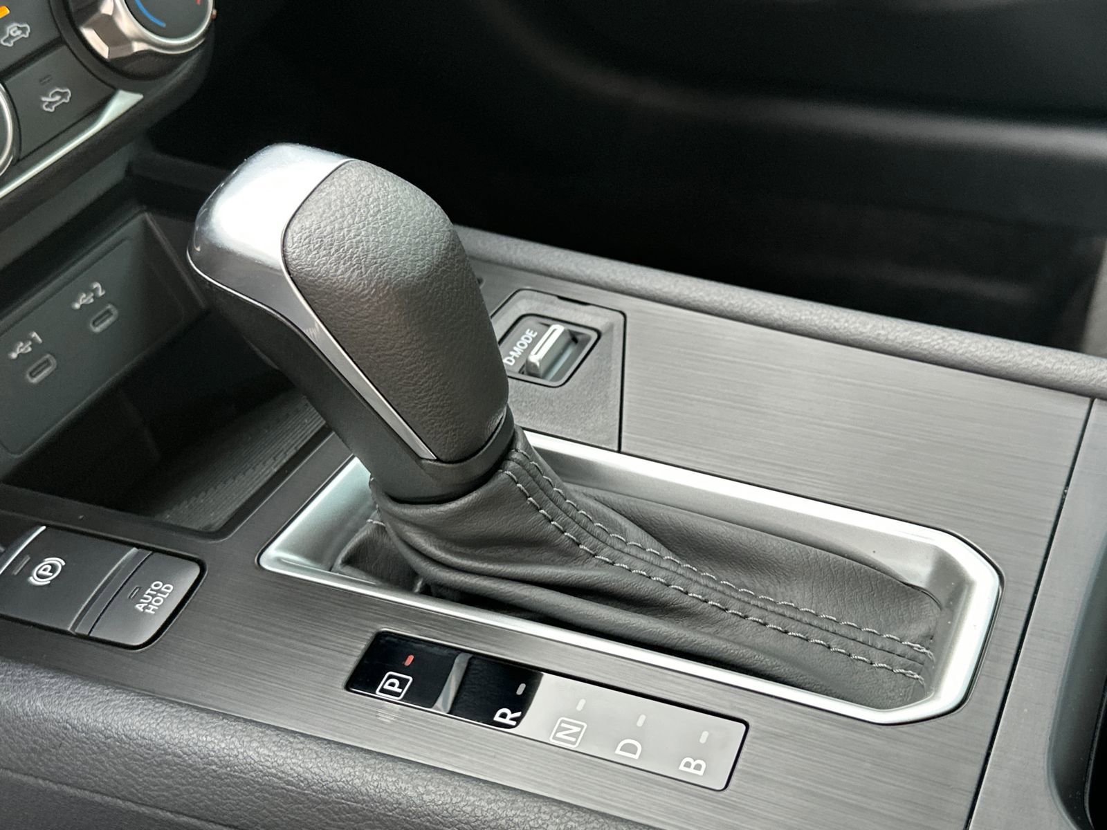 New 2026 Nissan Kicks S image 33