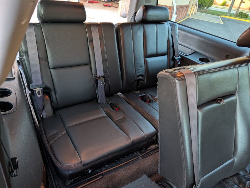 Used 2008 Chevrolet Suburban LT image 22