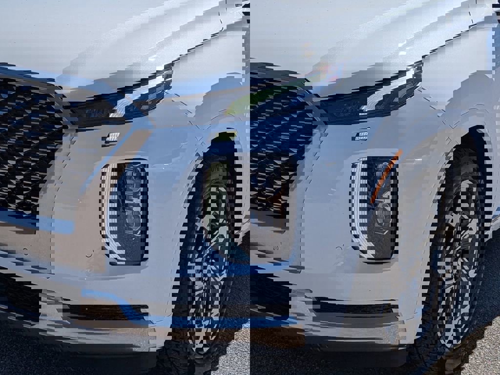 Used 2022 Hyundai Palisade Calligraphy w/ Winter Package image 6