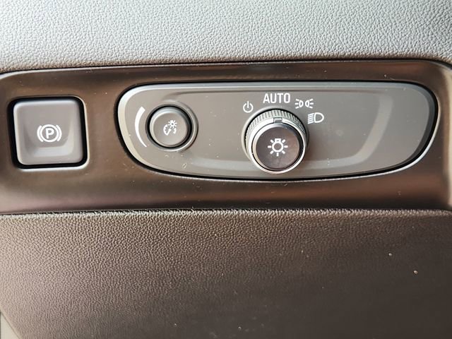 Used 2021 Buick Enclave Avenir w/ Avenir Technology Package image 21