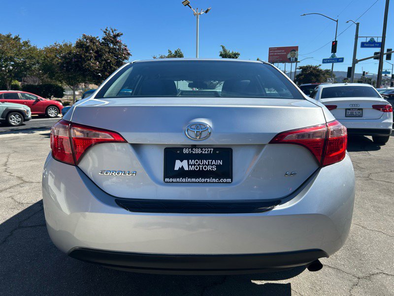 Used 2018 Toyota Corolla L image 4