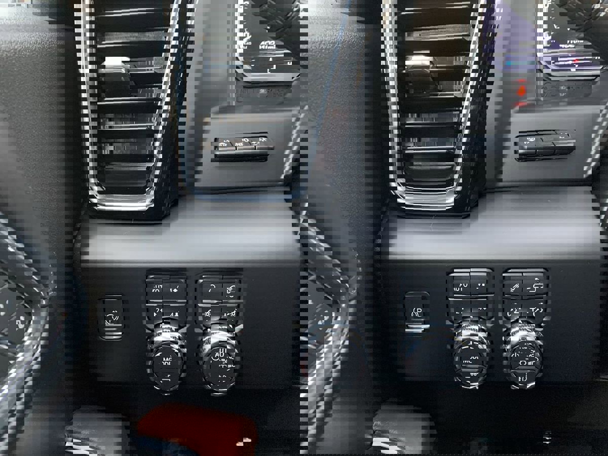 Used 2023 GMC Sierra 1500 Denali Ultimate image 18