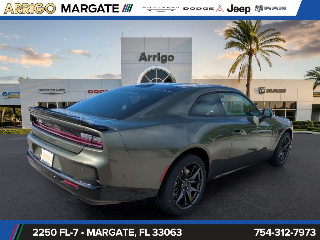New 2026 Dodge Charger Scat Pack w/ Blacktop Package AWD/4WD image 5