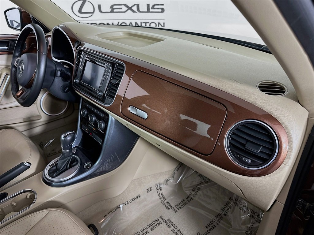 Used 2017 Volkswagen Beetle 1.8T SEL image 31