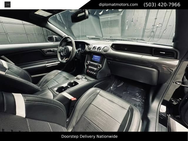 Used 2022 Ford Mustang Shelby GT500 w/ Technology Package RWD image 19