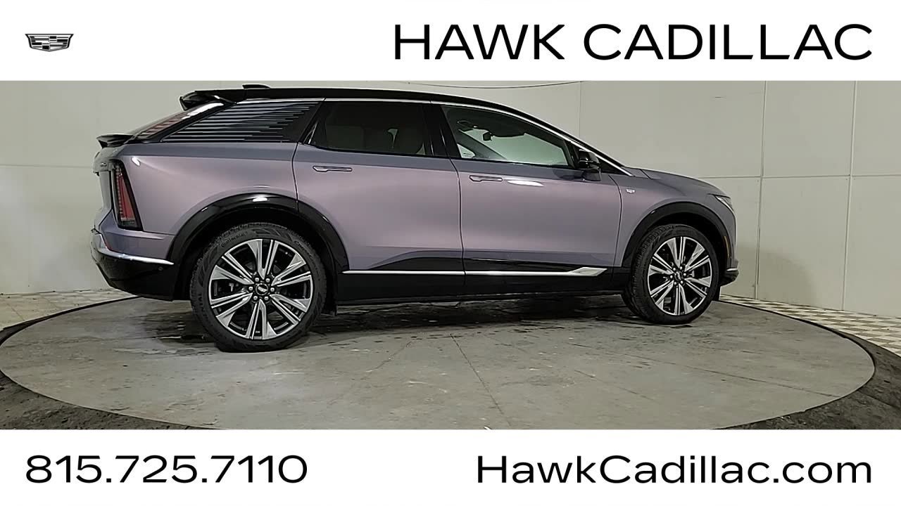 New 2025 Cadillac Optiq Luxury 2 AWD/4WD image 8