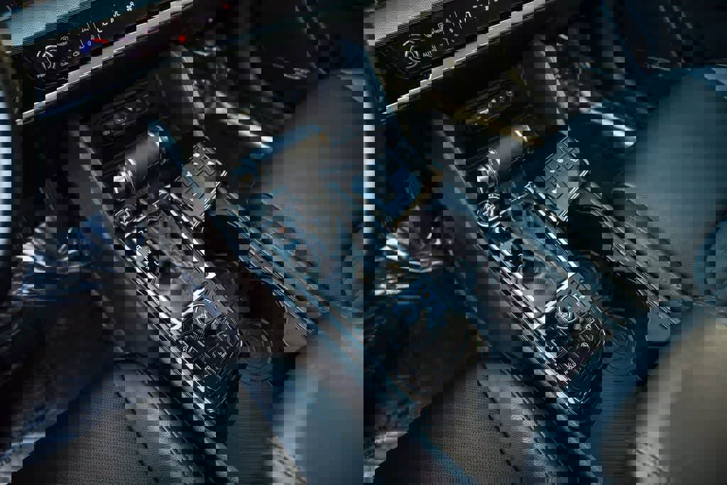 Used 2023 Kia Sportage SX image 19