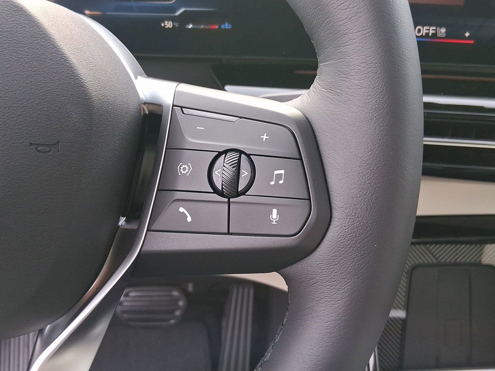 Used 2026 BMW X1 xDrive28i w/ Convenience Package image 21