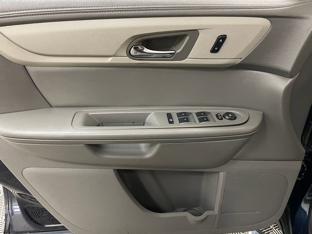Used 2015 Chevrolet Traverse LS w/ LPO, 'HIT The Road' Package FWD image 22