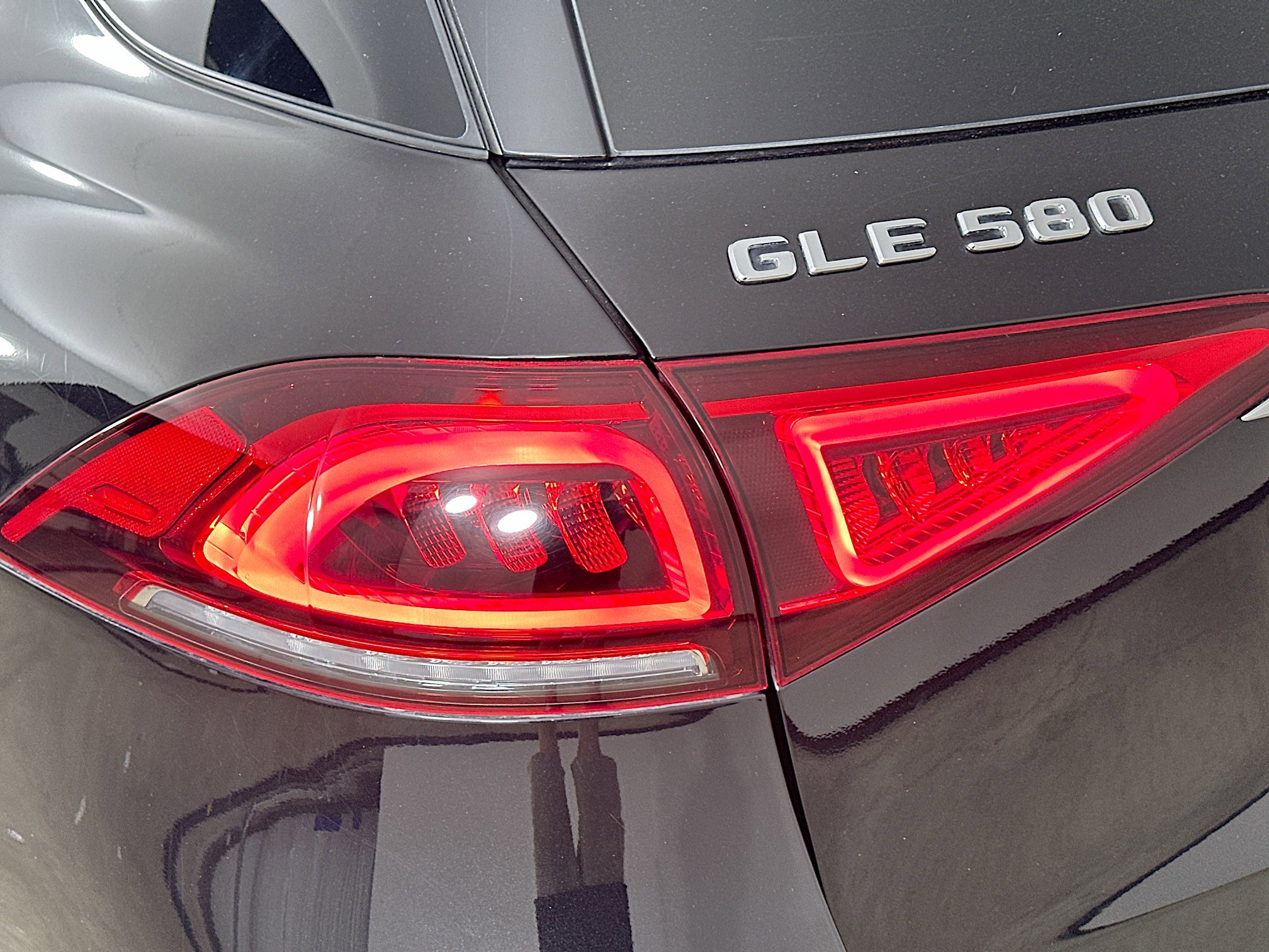 Certified 2023 Mercedes-Benz GLE 580 4MATIC image 44