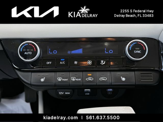 Used 2024 Hyundai Elantra Limited image 22