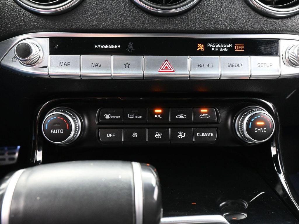 Used 2022 Kia Stinger GT-Line image 25