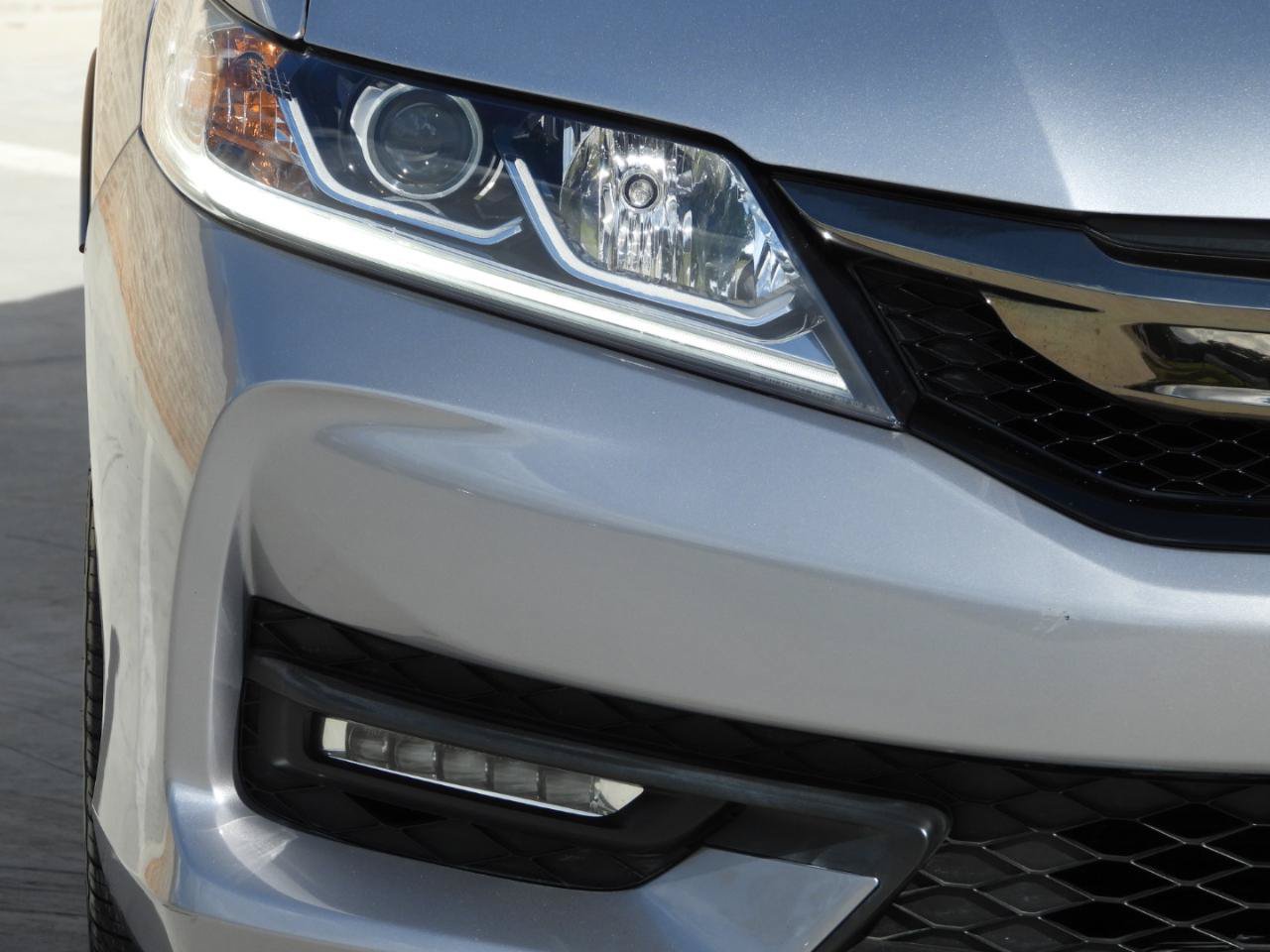 Used 2016 Honda Accord EX-L image 41