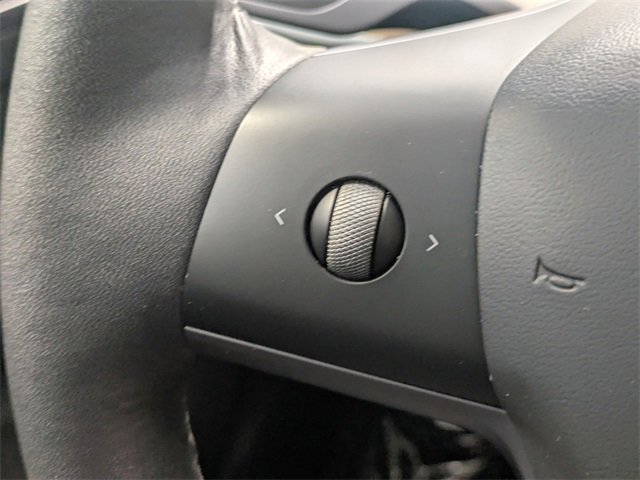 Used 2023 Tesla Model 3 Standard Range image 20