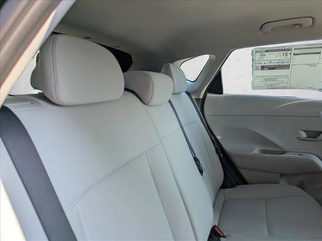New 2027 Hyundai Kona SE FWD image 19
