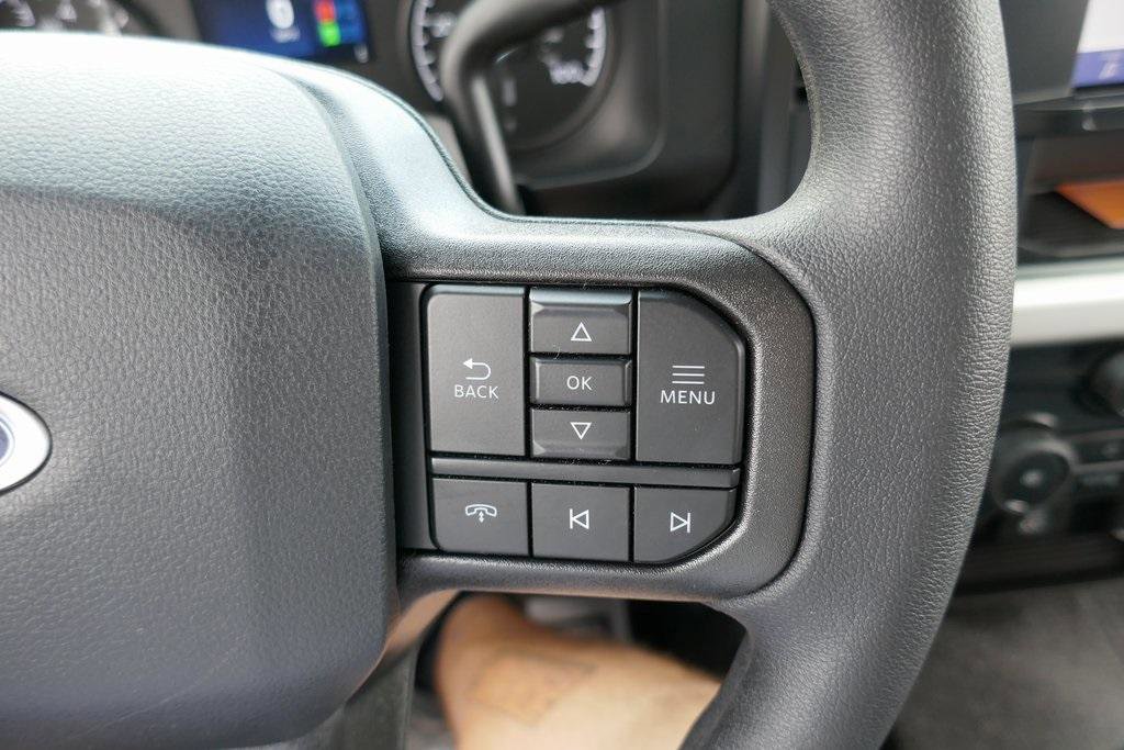 New 2025 Ford F250 XL w/ XL Off-Road Package image 18