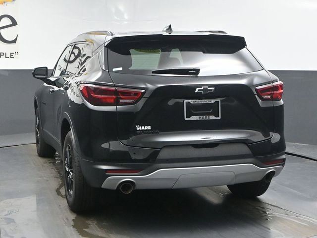 Used 2024 Chevrolet Blazer LT w/ Midnight/Sport Edition image 36