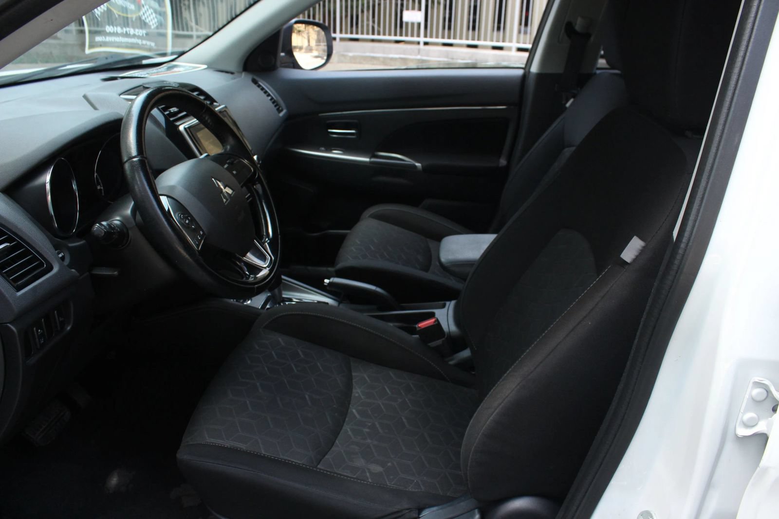 Used 2021 Mitsubishi Outlander Sport SE AWD/4WD image 14