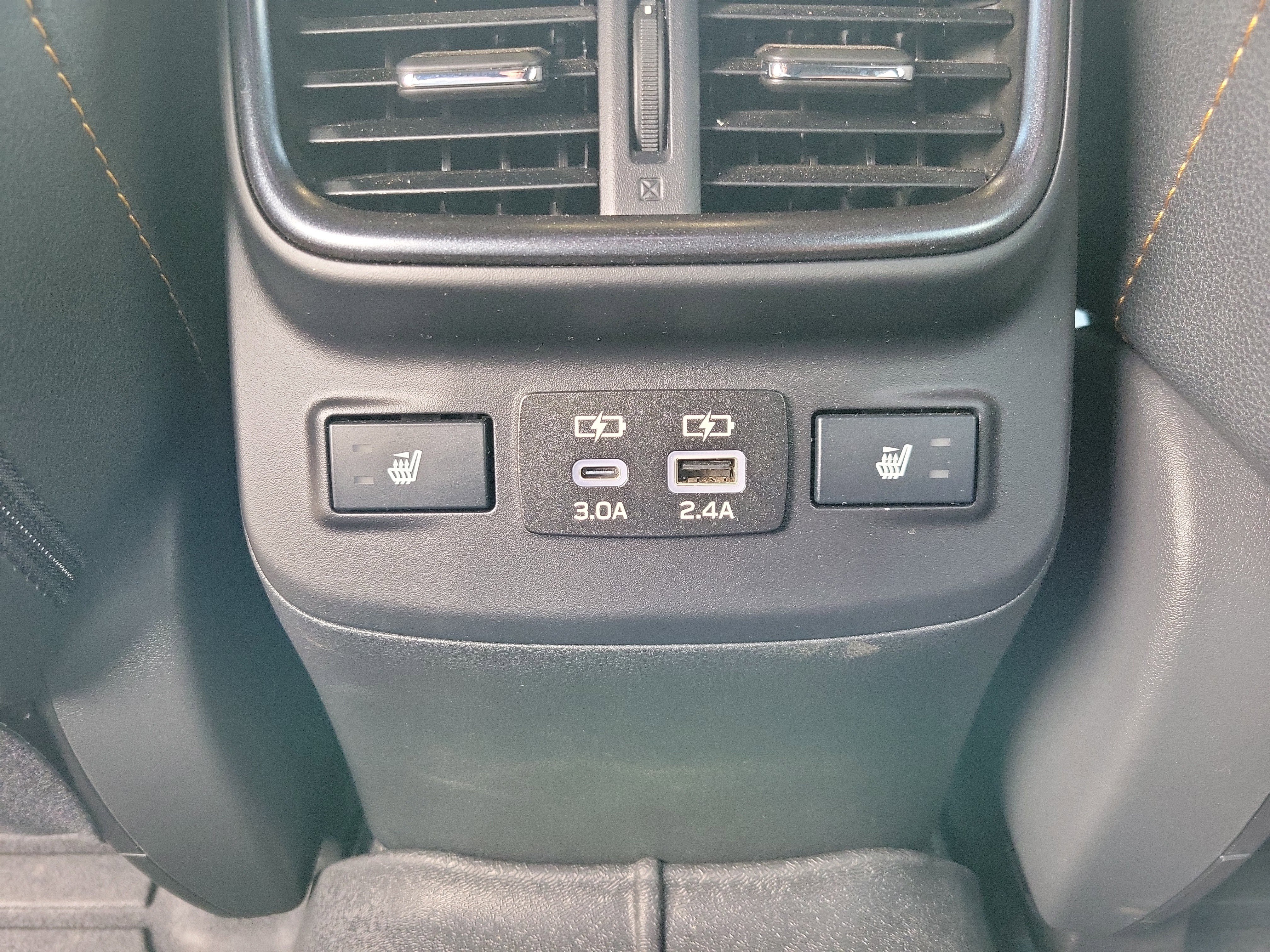 Used 2025 Subaru Outback Wilderness w/ Wilderness Package image 10