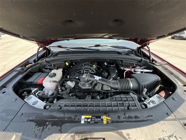 Used 2023 Jeep Grand Cherokee Altitude image 13