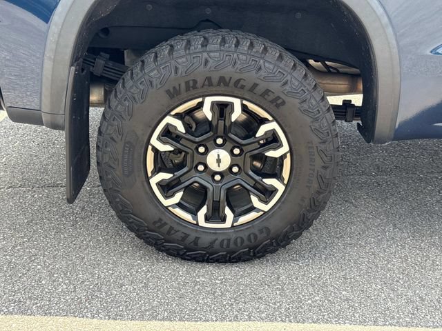 Used 2023 Chevrolet Silverado 1500 ZR2 AWD/4WD image 11