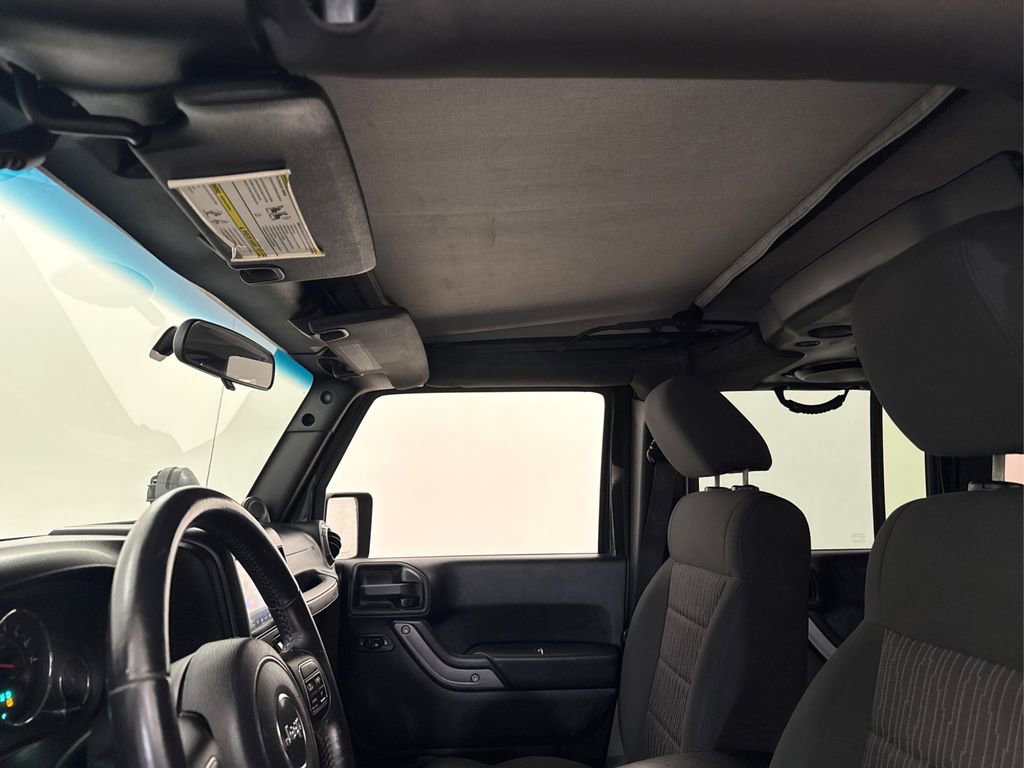 Used 2011 Jeep Wrangler Unlimited Sport image 30
