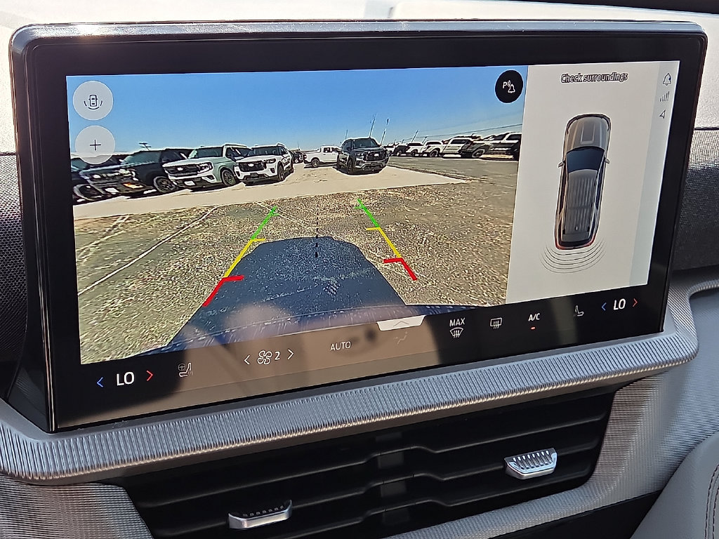 New 2027 Ford Explorer Active w/ Active Comfort Package RWD image 27
