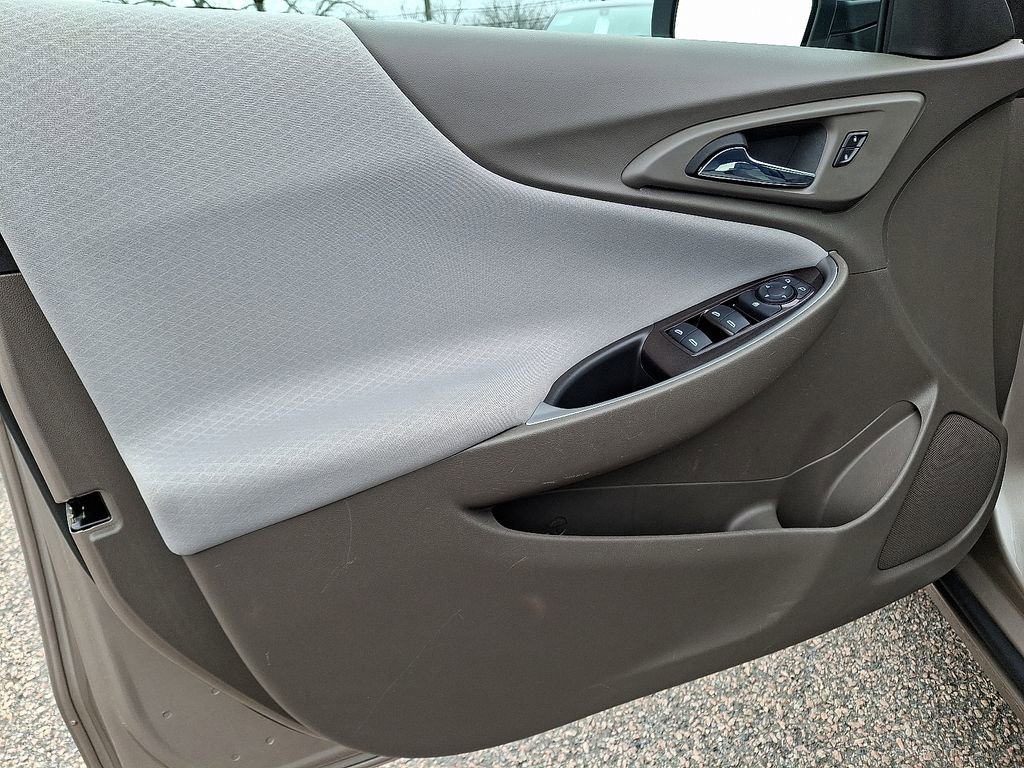 Used 2022 Chevrolet Malibu LS image 15