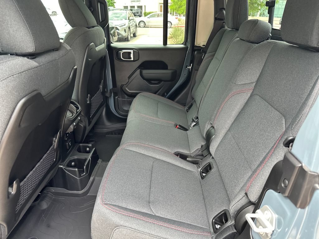 New 2026 Jeep Gladiator Sport AWD/4WD image 32