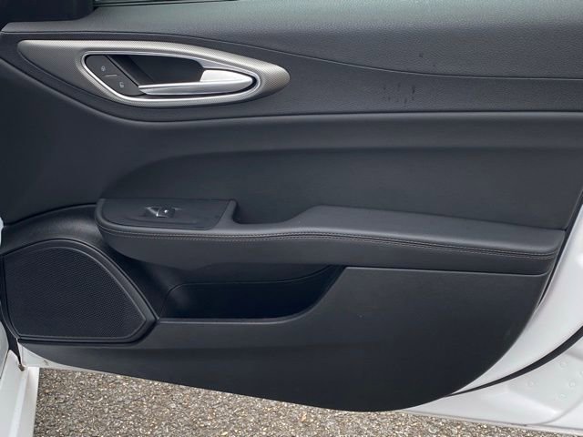 Used 2024 Alfa Romeo Giulia Ti image 35