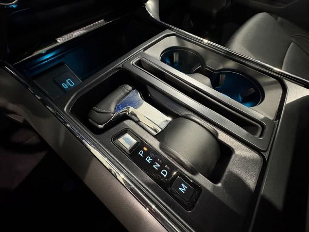 Used 2021 Ford F150 Lariat image 27