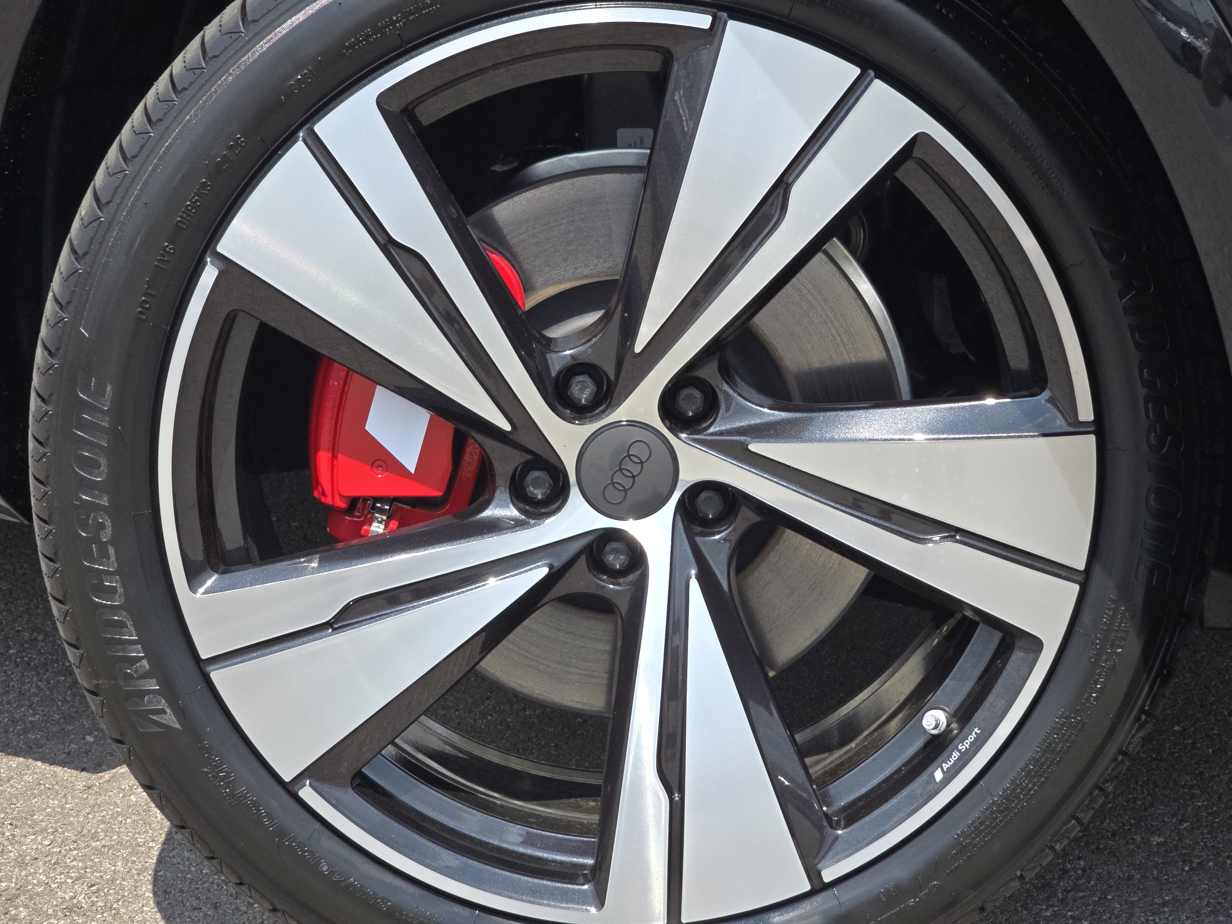 New 2026 Audi SQ5 Premium Plus AWD/4WD image 16