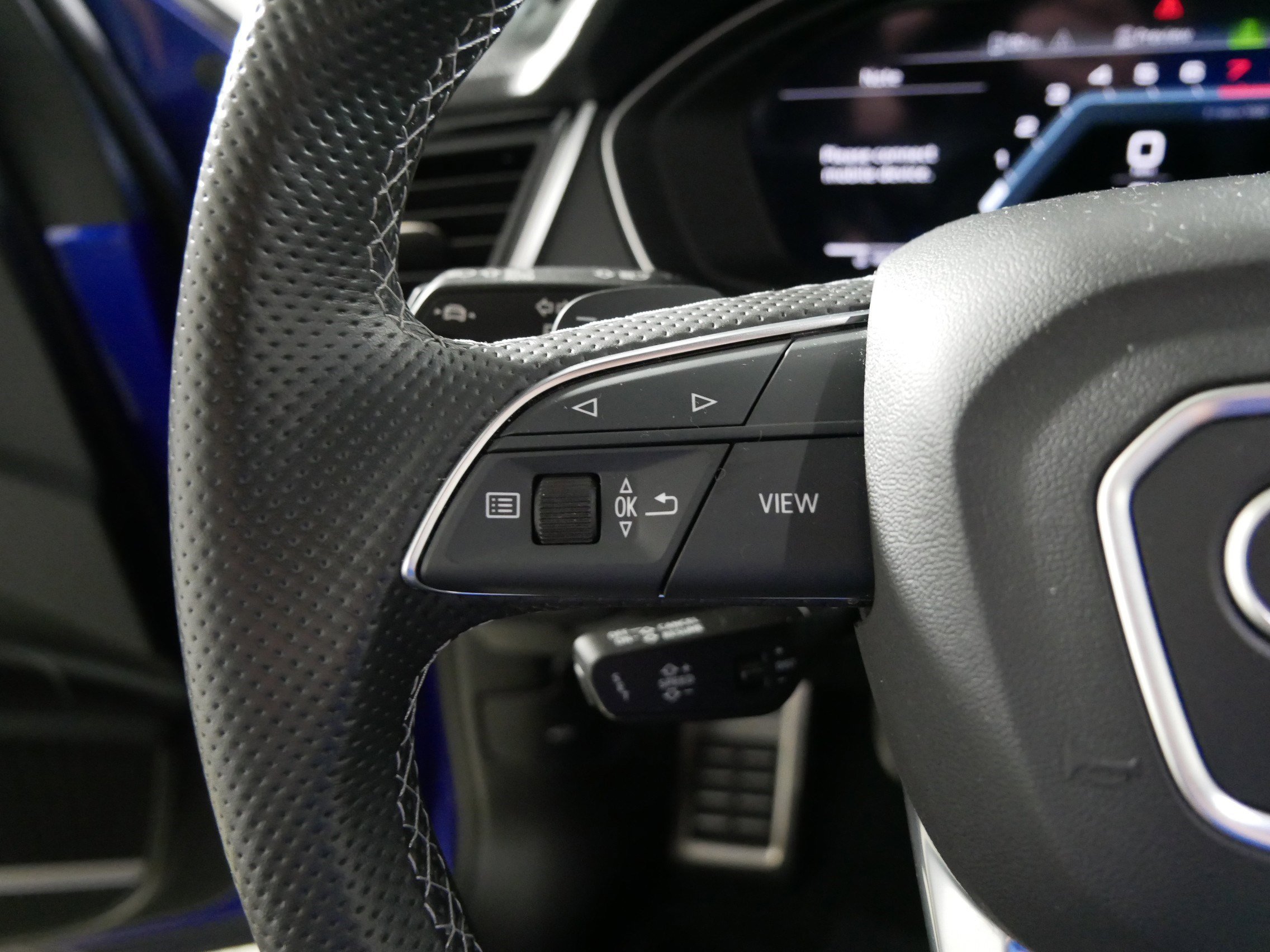 Used 2022 Audi SQ5 Prestige w/ Prestige Package image 27