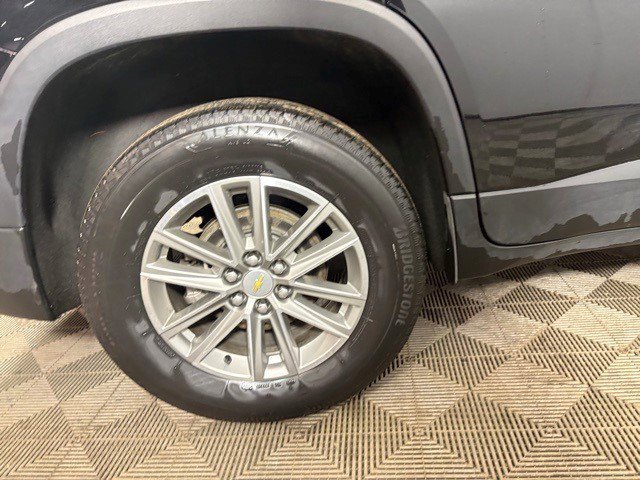 Certified 2023 Chevrolet Traverse LT w/ LPO, Floor Liner Package image 21