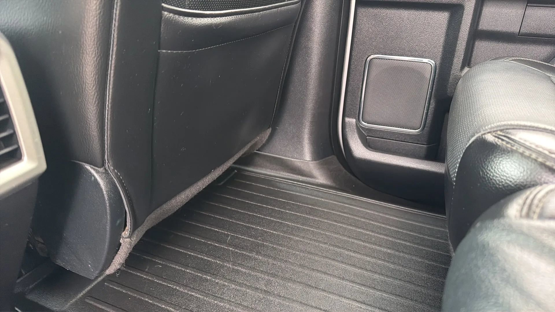 Used 2017 Ford F150 Lariat w/ Equipment Group 502A Luxury image 59