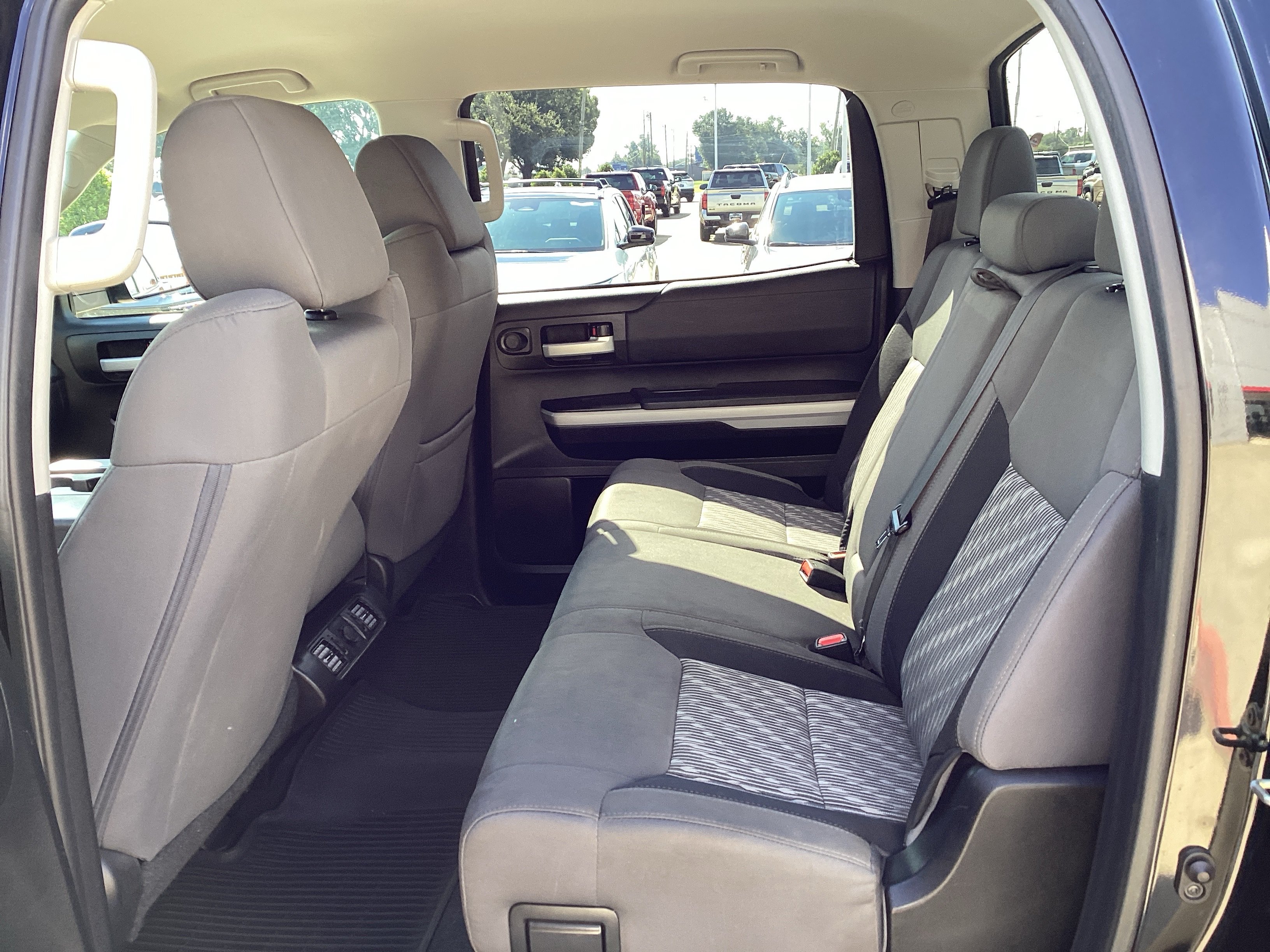 Used 2019 Toyota Tundra SR5 RWD image 12